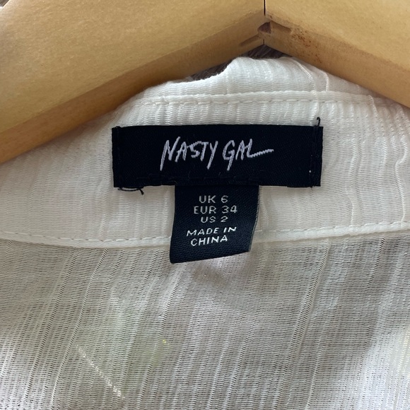 Nasty Gal Two Piece Sheer Seersucker Top and Pant Set - Picture 2 of 7